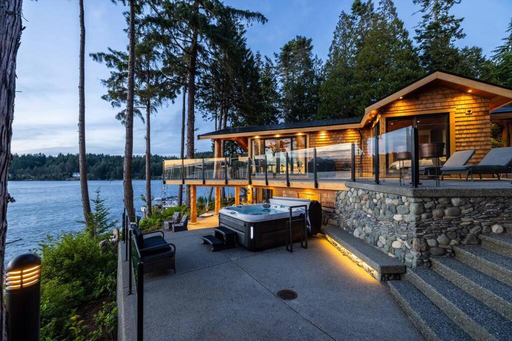 Vila Kingfisher Manor Sooke Exteriér fotografie