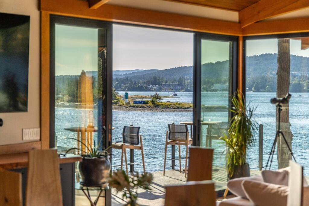 Vila Kingfisher Manor Sooke Exteriér fotografie