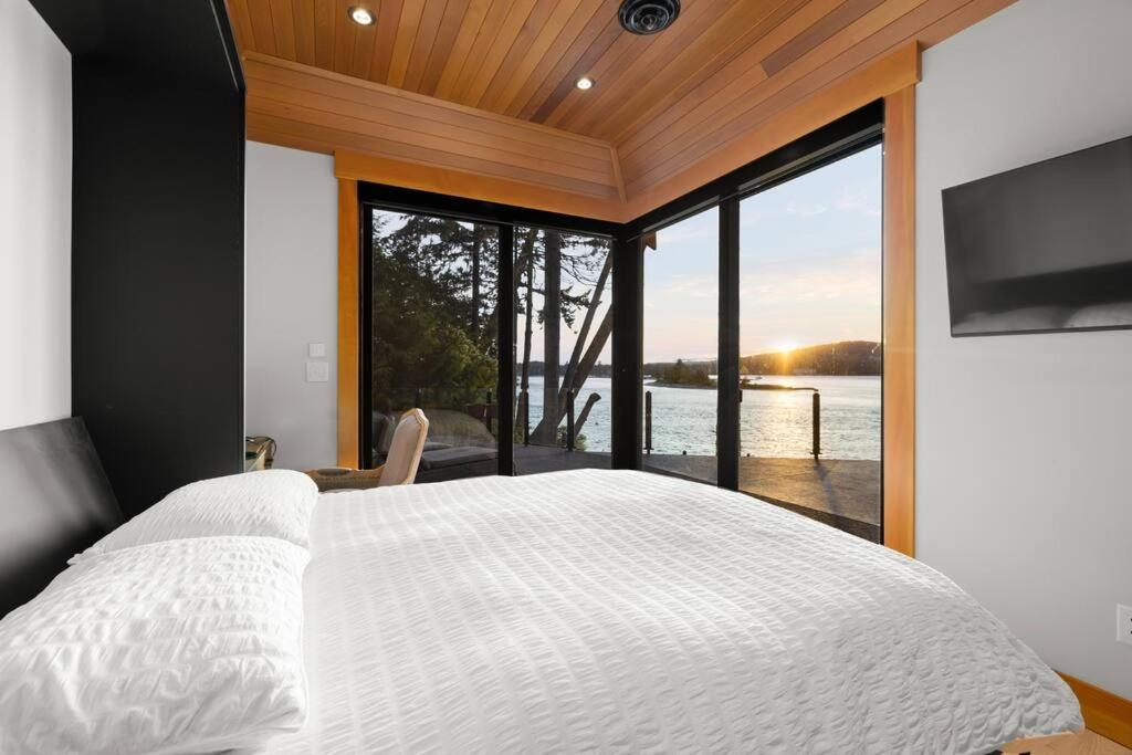 Vila Kingfisher Manor Sooke Exteriér fotografie