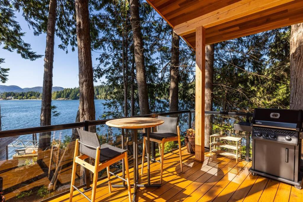 Vila Kingfisher Manor Sooke Exteriér fotografie