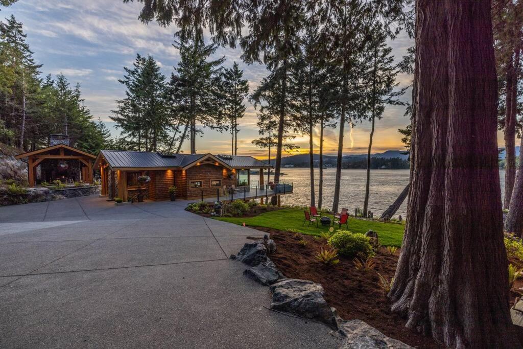 Vila Kingfisher Manor Sooke Exteriér fotografie